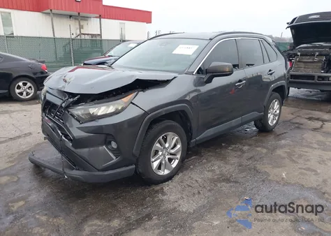 2019 Toyota Rav4 Le z USA, uszkodzony, nr VIN 2T3H1RFV8KW035181